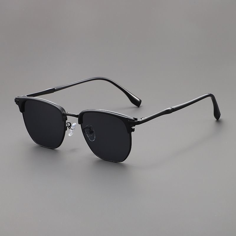 Vintage Fashion Trends - Lunettes de soleil carrées de luxe