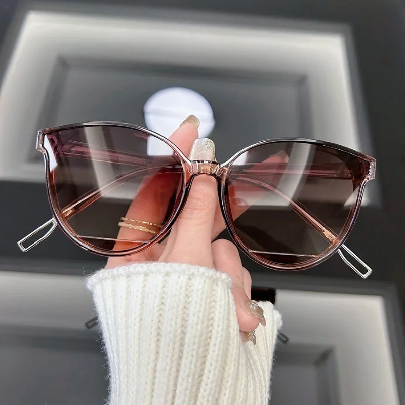 Vintage Fashion Female - Lunettes de soleil vintage œil de