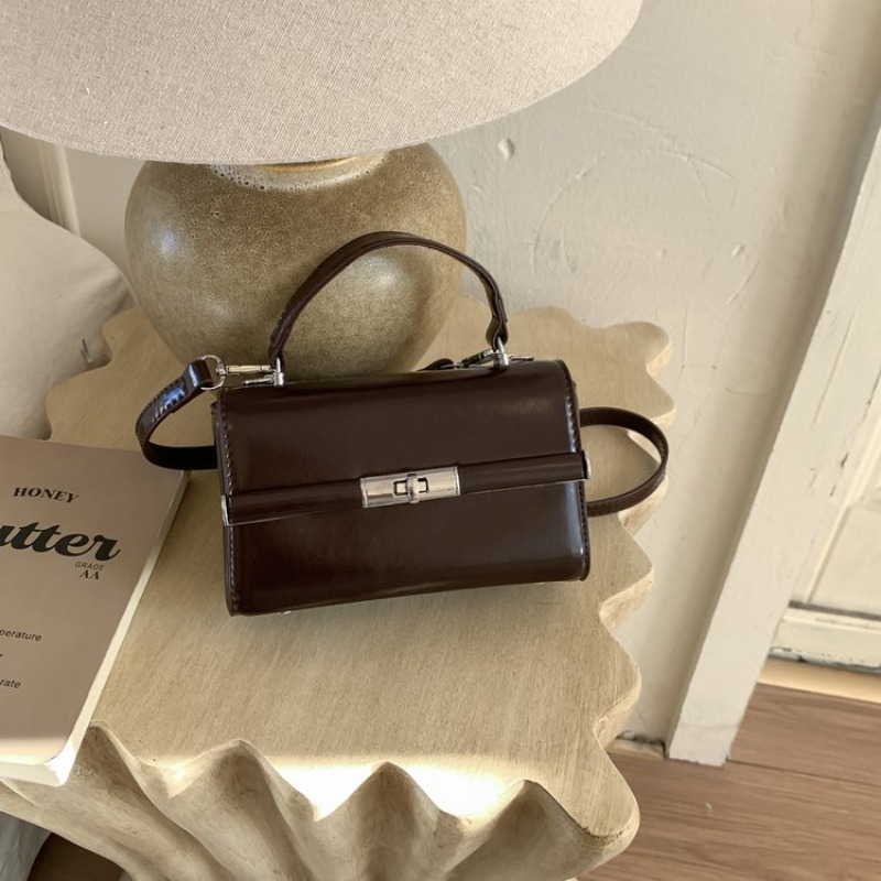 Sac à main bandoulière de luxe - Vintage Fashion Paris avis et prix