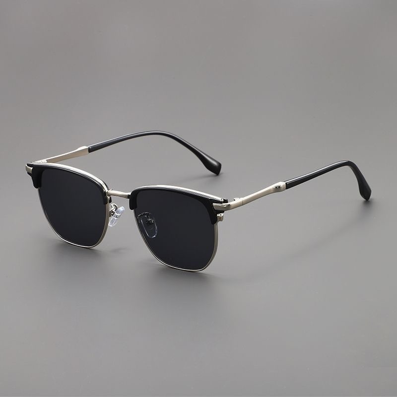 Lunettes de soleil carrées de  - Vintage Fashion Trends avis et prix
