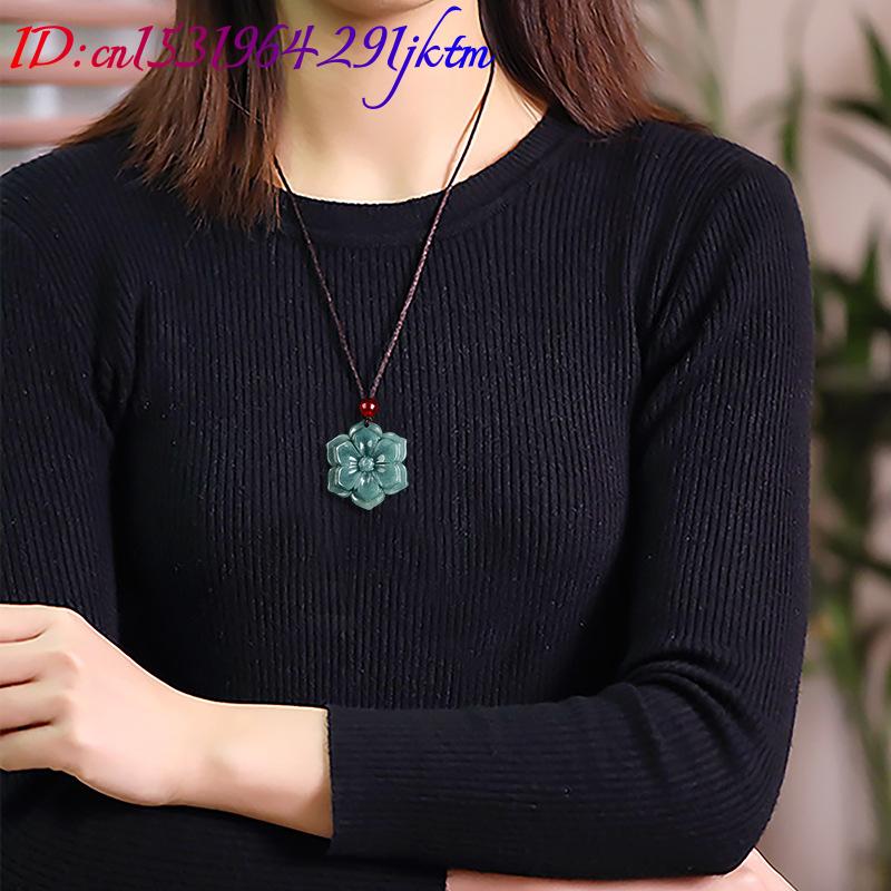 Collier pendentif fleur en jad - Vintage Fashion avis et prix