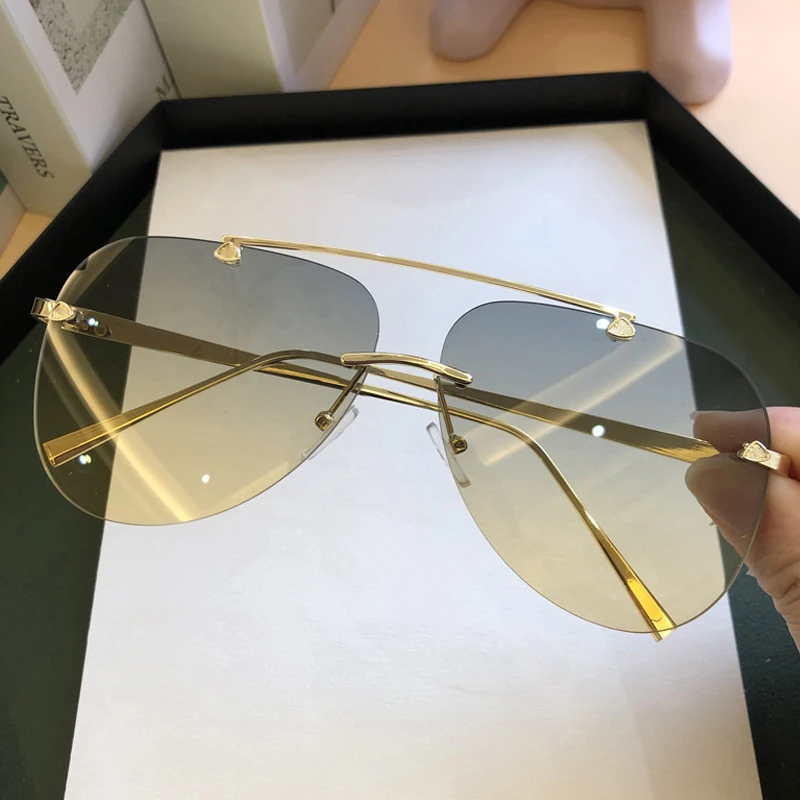 Lunettes de soleil vintage san - Vintage Fashion Female avis et prix