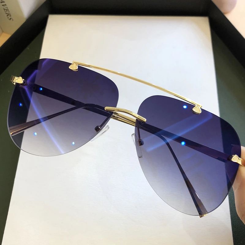 Lunettes de soleil vintage san - Vintage Fashion Female avis et prix