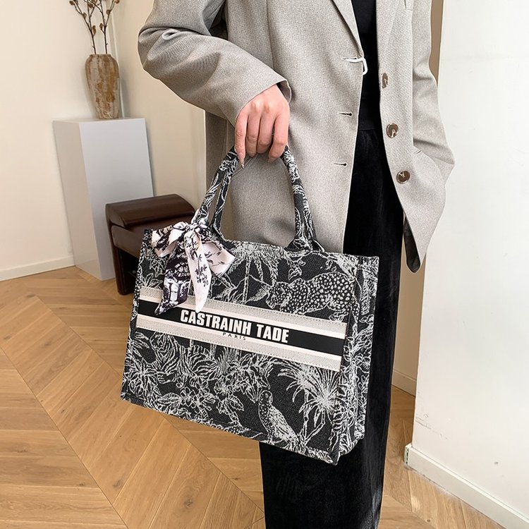 Sacs à langer de créateur vint - Vintage Fashion Paris avis et prix