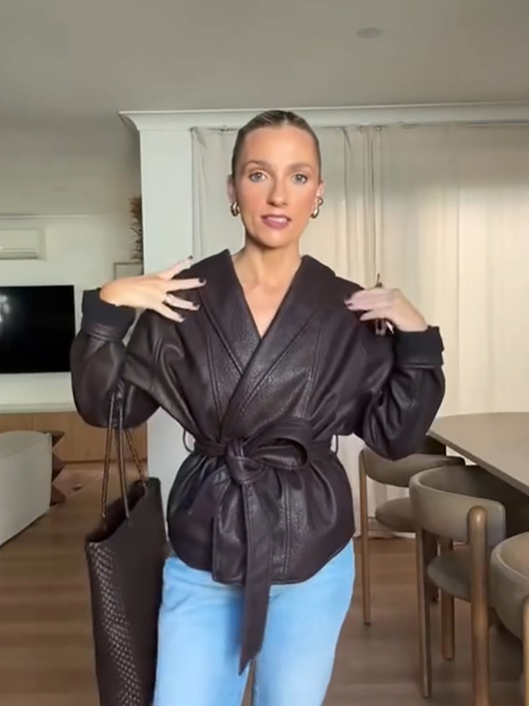 Veste chic pour femme en simil - Vintage Fashion Club avis et prix