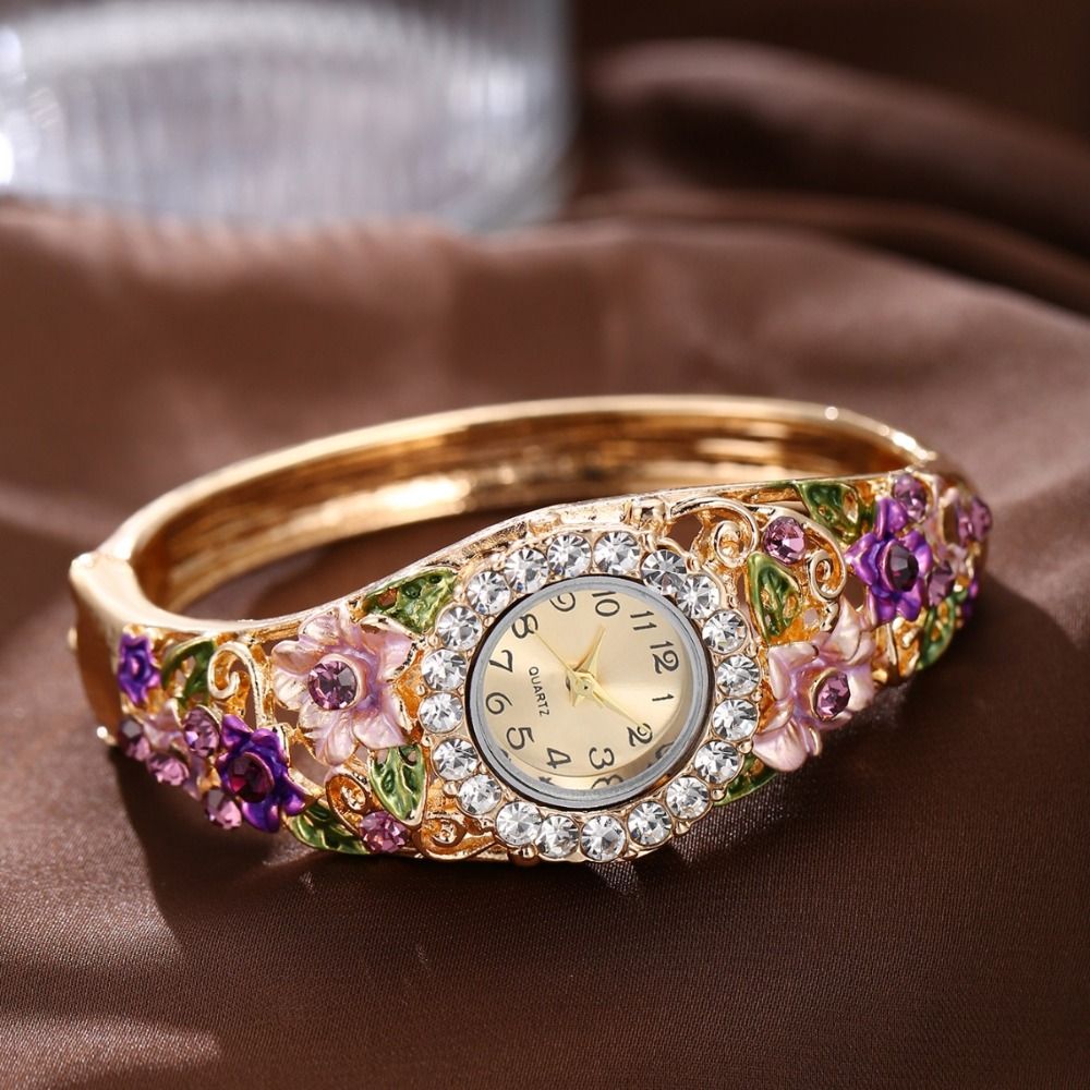 Montre vintage riche en fleurs - Vintage Fashion Week avis et prix