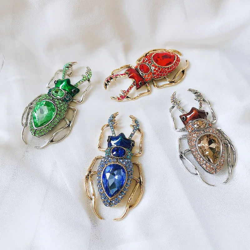 Blucome-Broches CÔTÉ cinelle e - Vintage Fashion Bug avis et prix