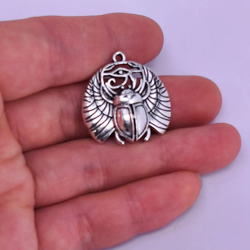 Breloques vintage œil d'horus, - Vintage Fashion Bug avis et prix
